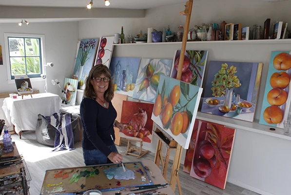 Katie Trinkle-Legge in her studio